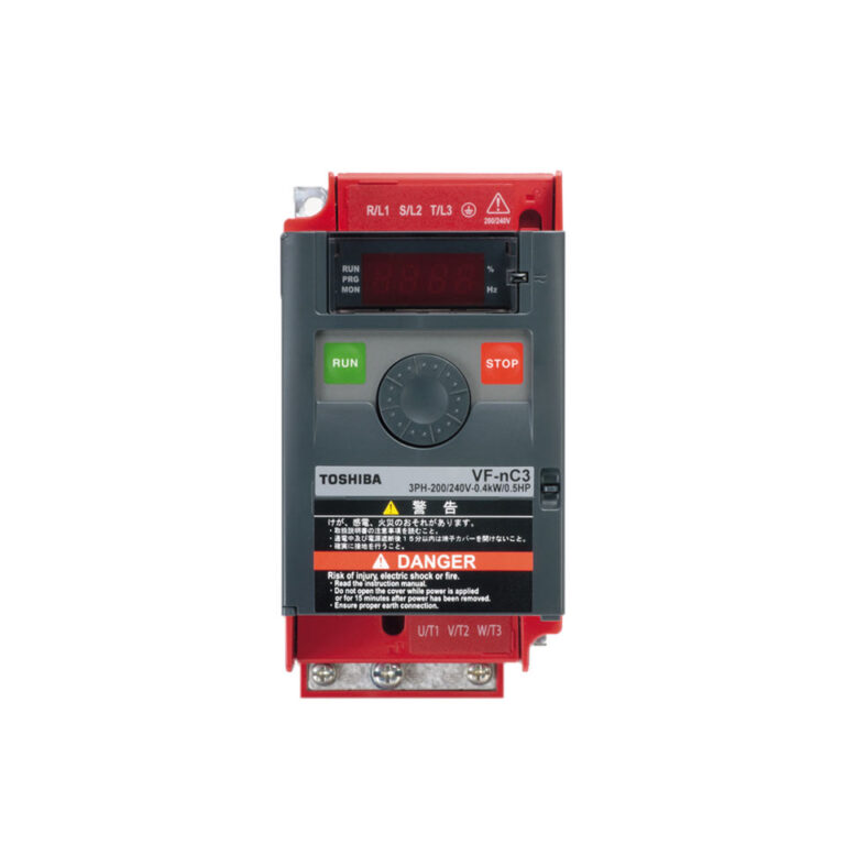 Toshiba VF-NC3 Frequenzumrichter – Frontansicht mit Display.