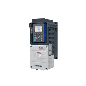Toshiba VF-AS3 Frequenzumrichter mit Display und Bedienfeld, für Modelle VFAS3-4004PC, VFAS3-4007PC, VFAS3-4015PC, VFAS3-4022PC und VFAS3-4037PC, kompakte Bauweise 130 x 326 x 202 mm, ideal für industrielle Motorsteuerung.