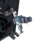 EMV-Schirmklammer 8–18 mm am INVT GD28 Frequenzumrichter montiert