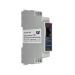 Isometrische Ansicht des EAP Gateway 9310 mit Webserver, RJ45-Port auf der Front und Produktetikett an der Seite.